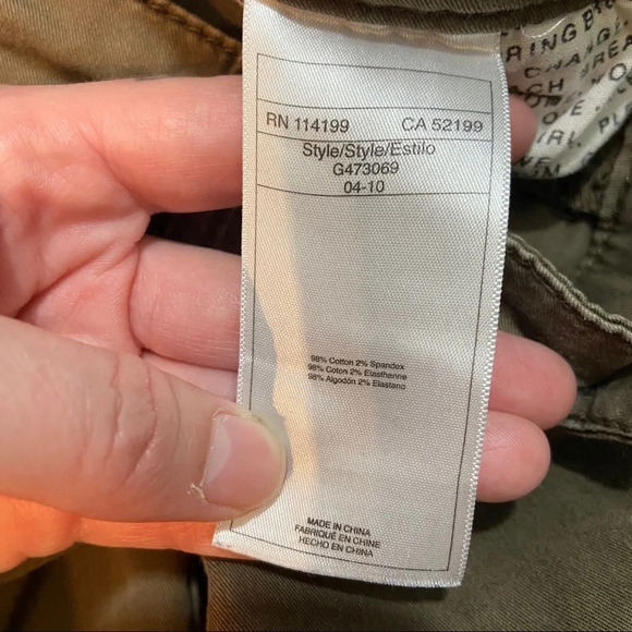 Roxy‎ Pleated  Chino Trousers - Picture 7 of 8